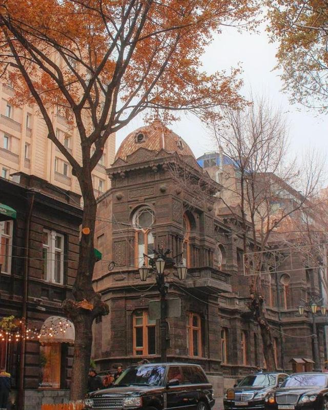 Downtown Inn エレバン エクステリア 写真